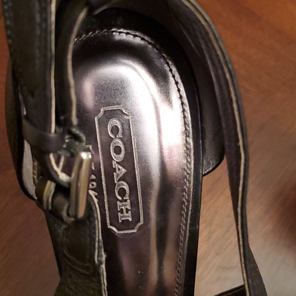 Coach heels - Picture 3 of 3